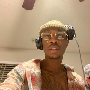 Meet your Posher, Isaac